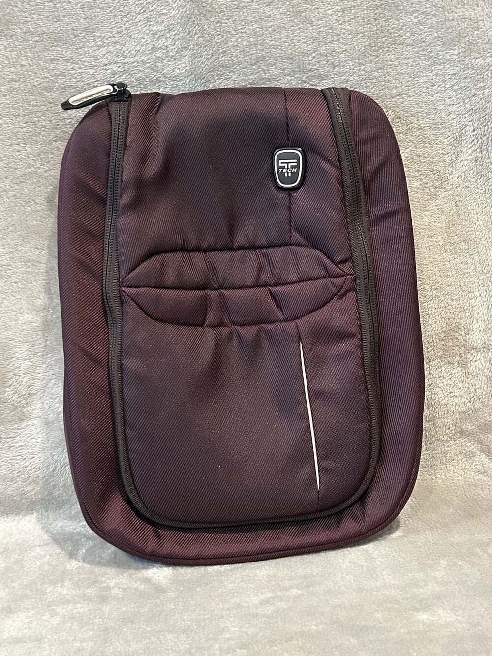 T-Tech by TUMI Hanging Travel Toiletry Organizer Dark Brown 5690SPC